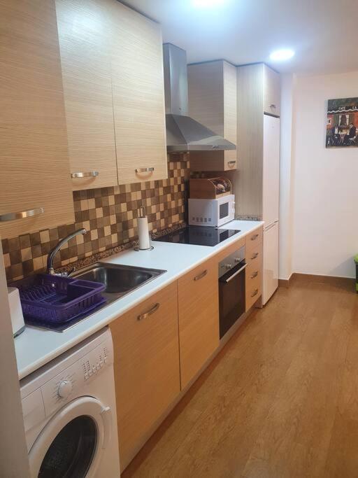 4F, Aire Acondic, 80M2, 2 Dormitorios, 4 Huespedes, Wifi Gratis La Línea de la Concepción 외부 사진