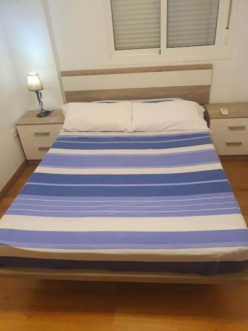 4F, Aire Acondic, 80M2, 2 Dormitorios, 4 Huespedes, Wifi Gratis La Línea de la Concepción 외부 사진